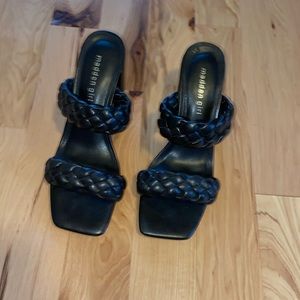 Steve Madden black heels